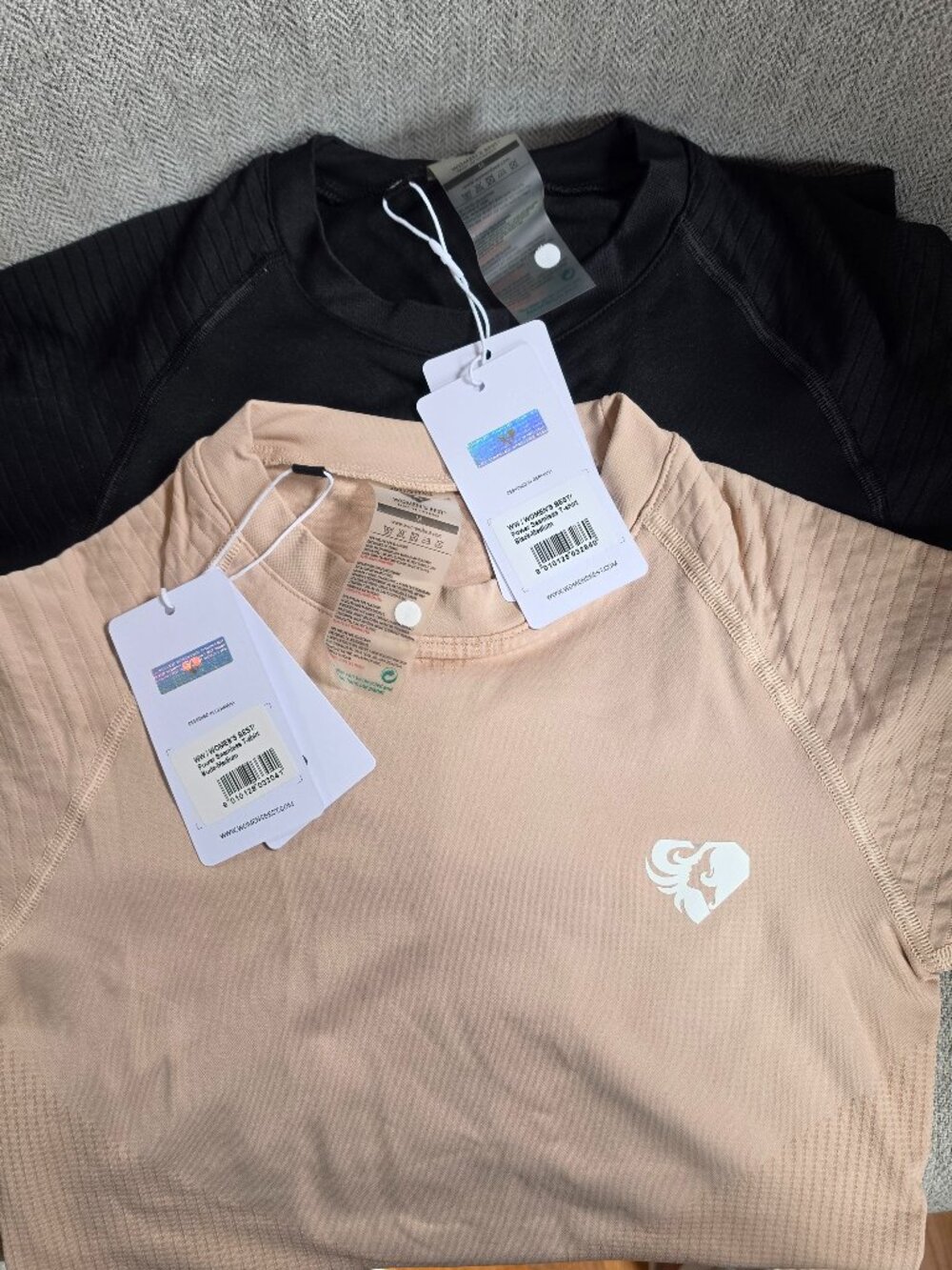 NEW Women's Best Power Seamless T-shirt BUNDLE Two Tops in Medium